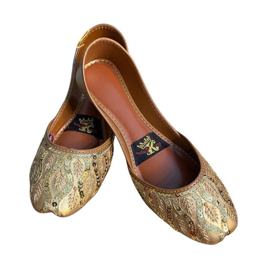 Fancy Golden Khussa