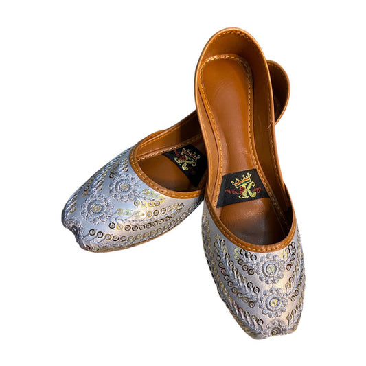 Silver Embroidery Khussa